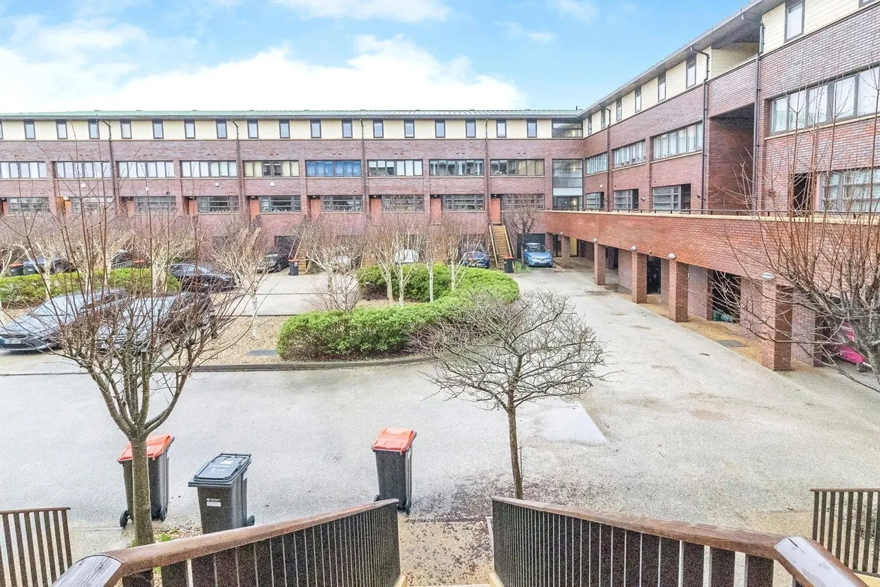 Enterprise Lane, Campbell Park, Milton Keynes, MK9, photo 21