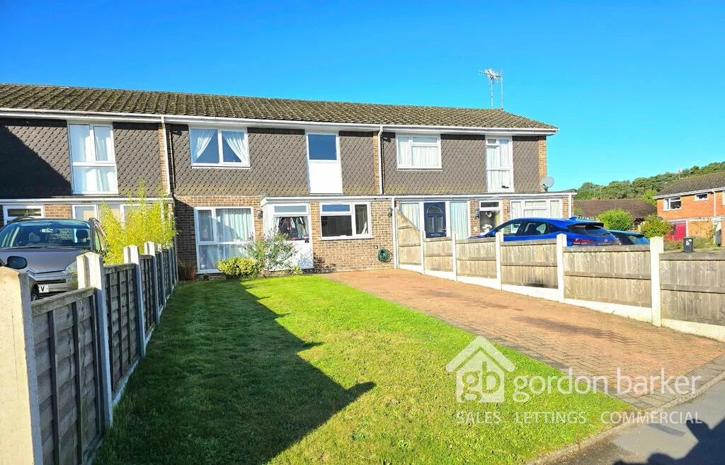 Apple Tree Road, Alderholt, Fordingbridge, SP6 3EW, photo 2