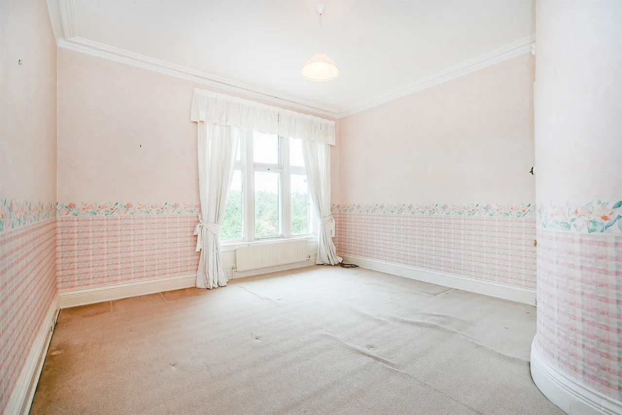 Penistone Road, Kirkburton, HD8, photo 12