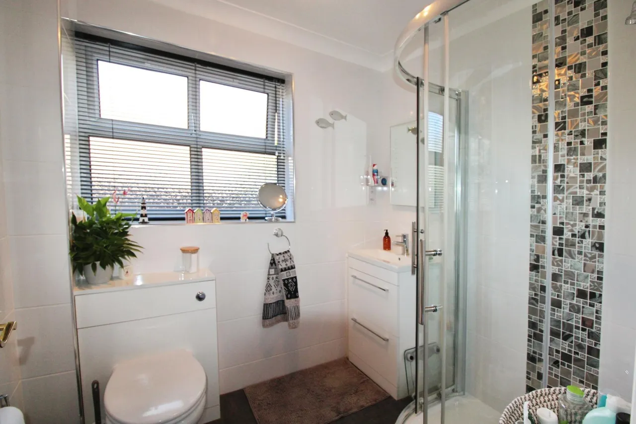 Harold Road, Clacton-on-sea, CO15, photo 10