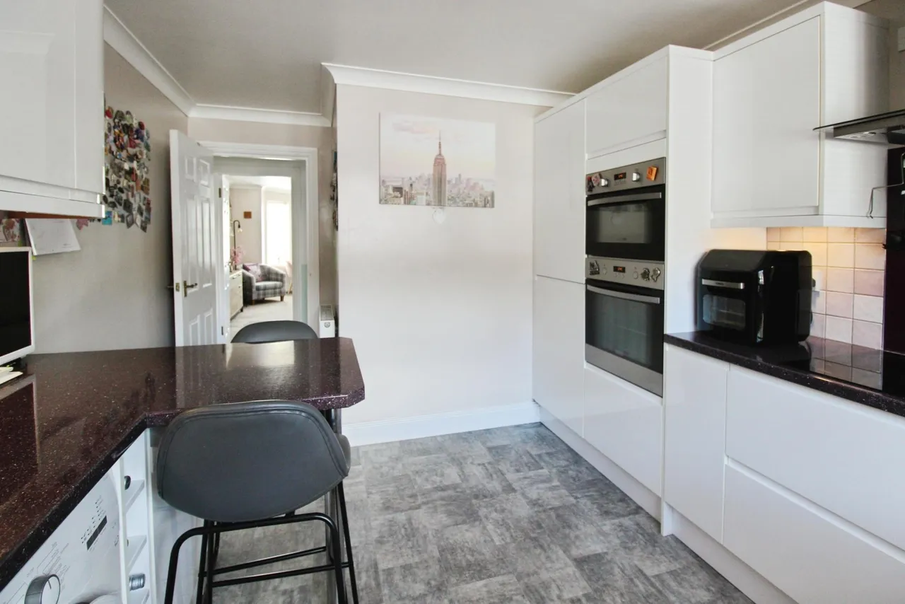 Harold Road, Clacton-on-sea, CO15, photo 6