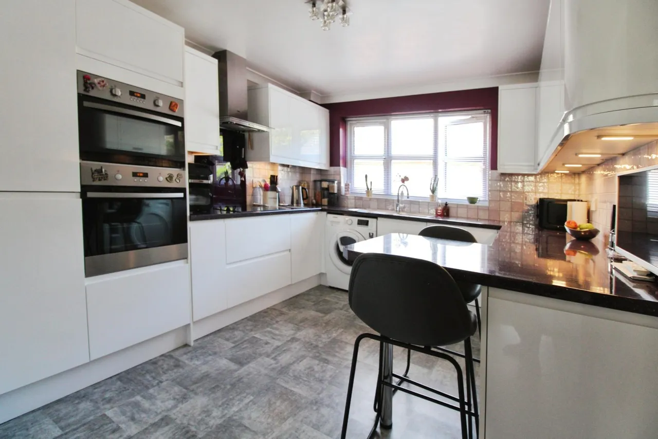 Harold Road, Clacton-on-sea, CO15, photo 2