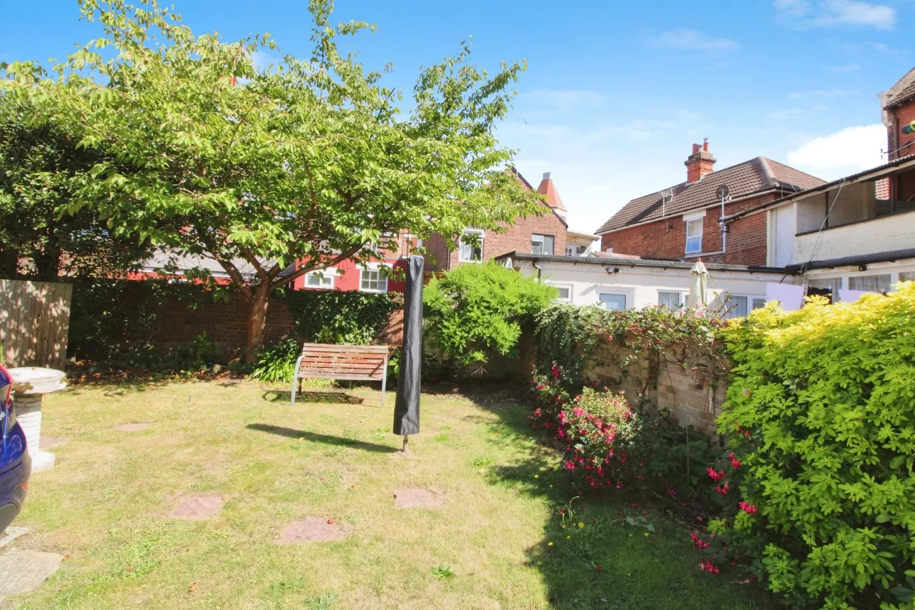 Harold Road, Clacton-on-sea, CO15, photo 13