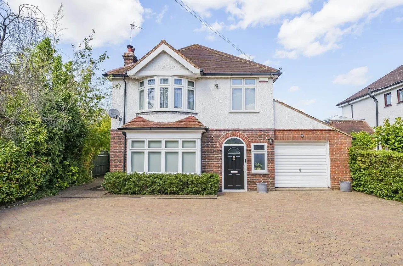 Cheam Road, East Ewell, KT17 3EG, photo 2