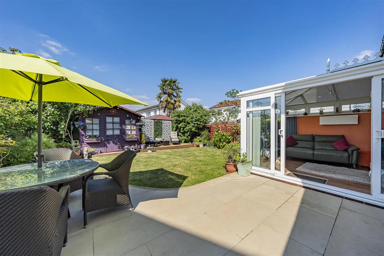 Princess Avenue, Windsor, SL4 3LX, photo 12
