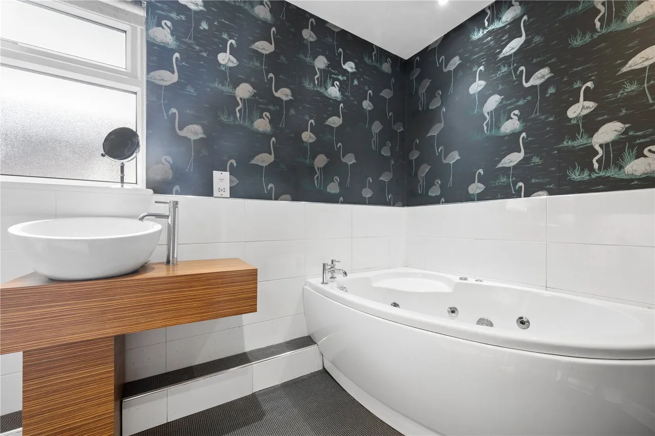 Carrfield Road, Barwick in Elmet, photo 13