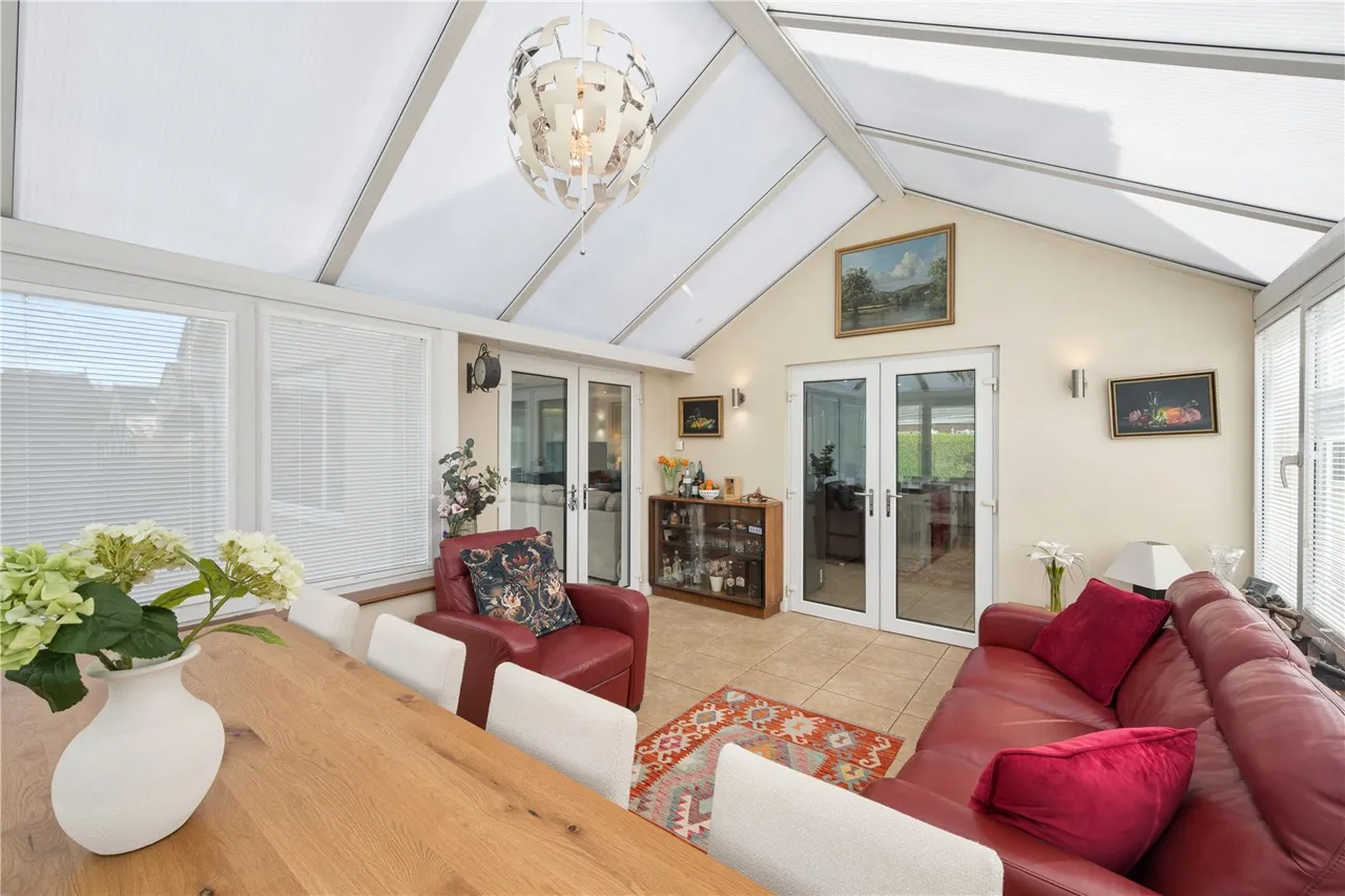 Carrfield Road, Barwick in Elmet, photo 6