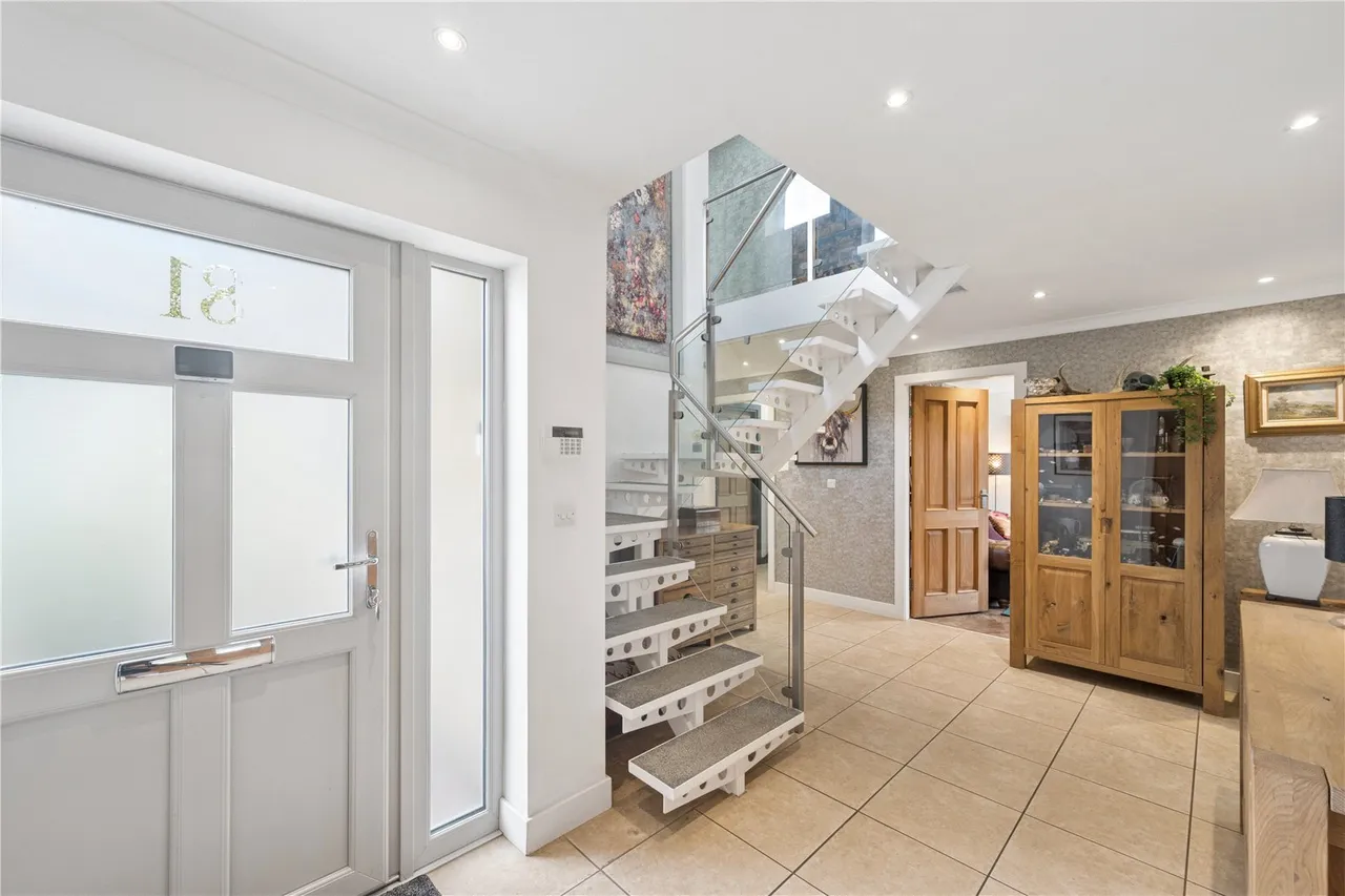 Carrfield Road, Barwick in Elmet, photo 14