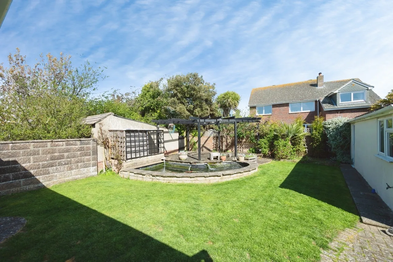 Haslemere Gardens, Hayling Island, PO11, photo 19