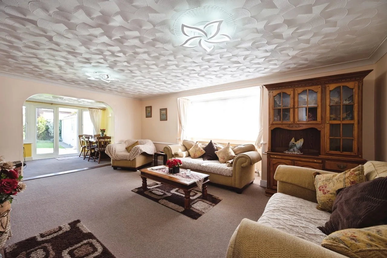 Haslemere Gardens, Hayling Island, PO11, photo 14