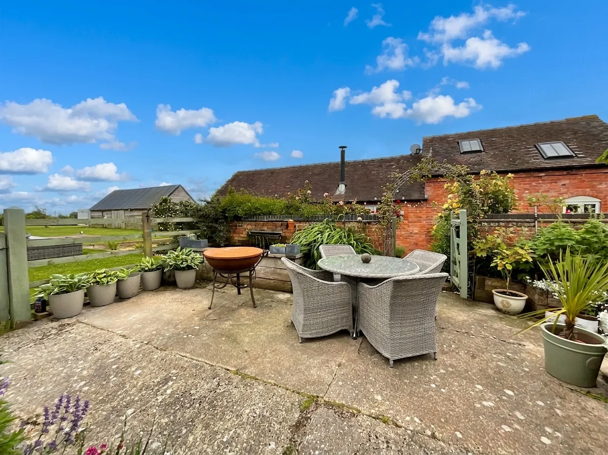Farrow Barn, Grindley, ST18, photo 31