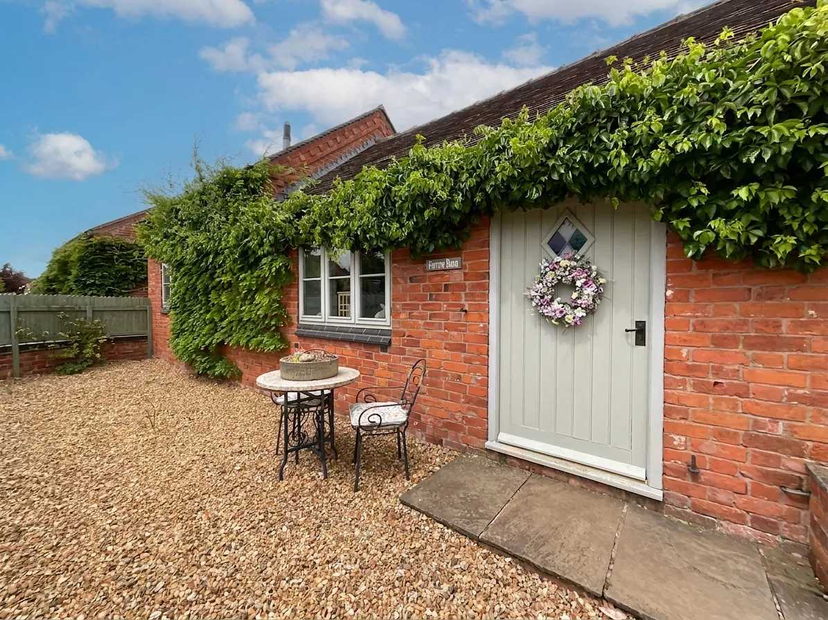 Farrow Barn, Grindley, ST18, photo 29