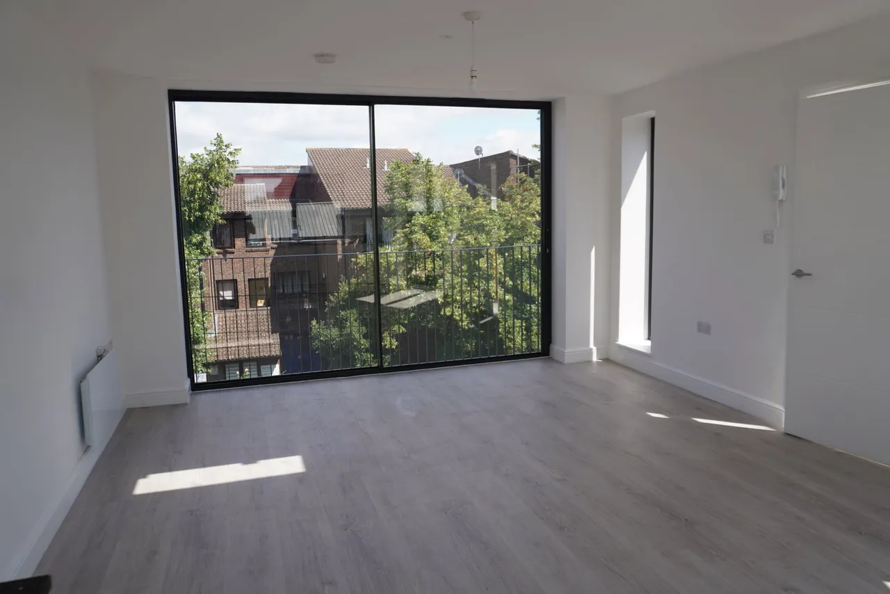 Spencer Road, London, W3 6DN, photo 7