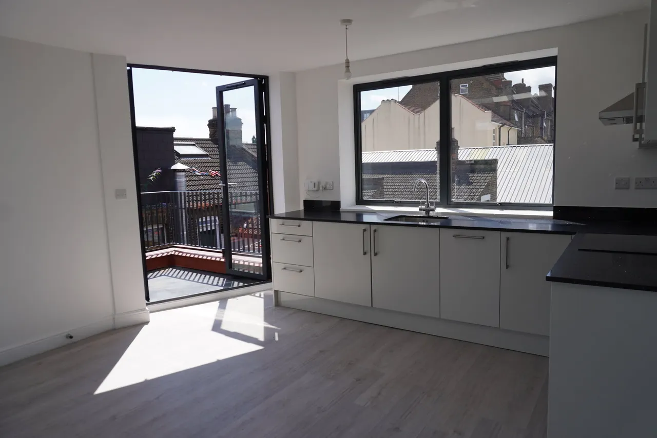 Spencer Road, London, W3 6DN, photo 6
