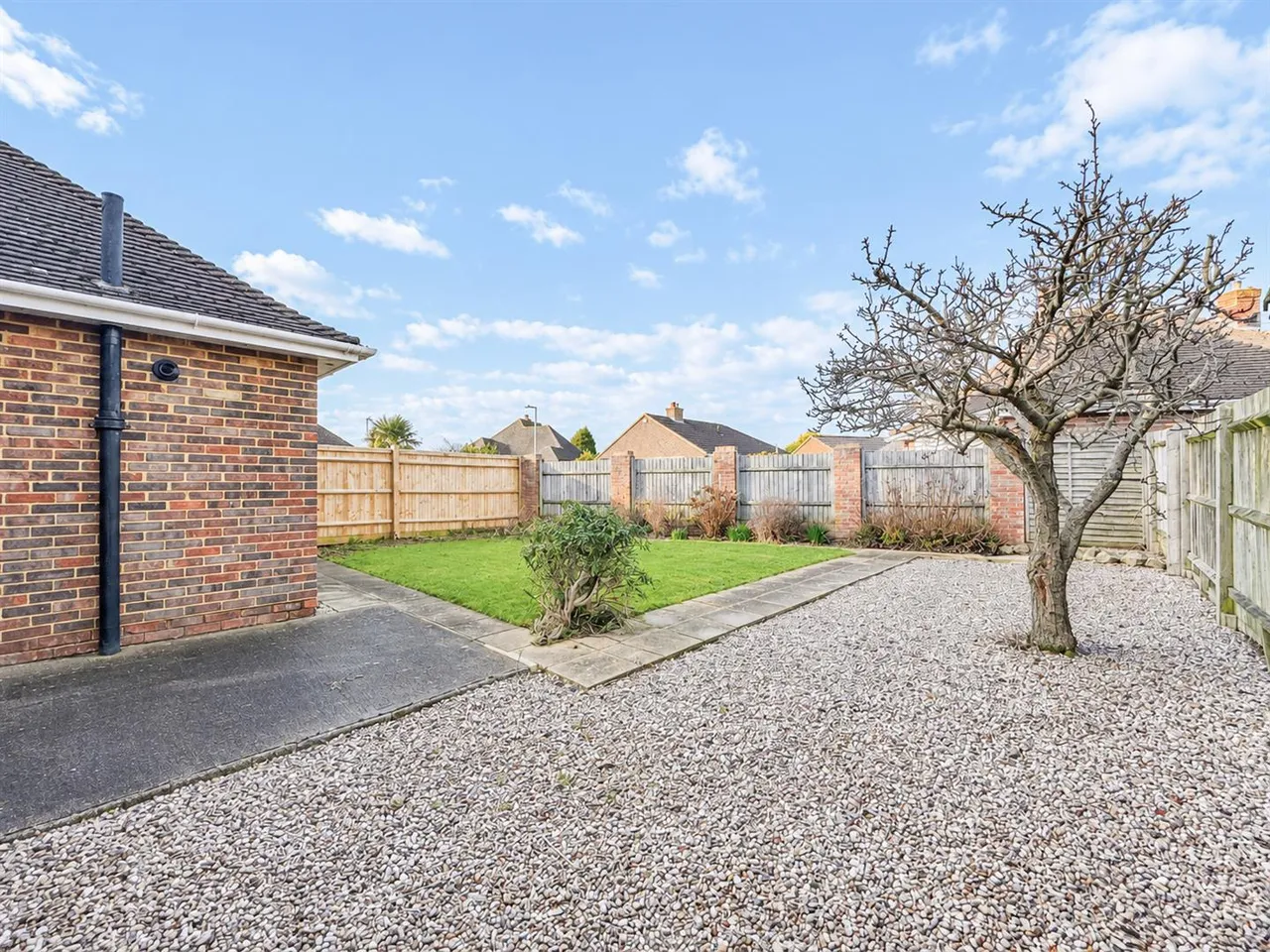 The Mead, Bexhill-On-Sea, TN39 3TP, photo 11