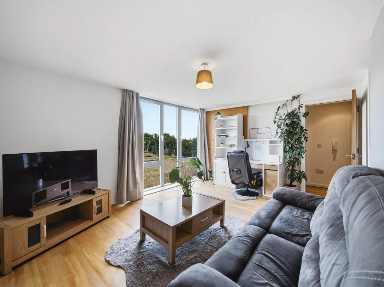 Saltire Street, Granton, EH5, photo 2