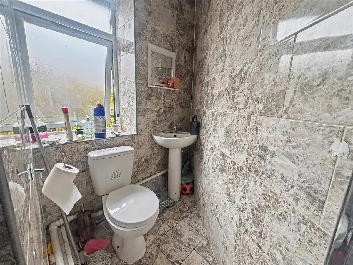 High Street, Abertillery, NP13, photo 9