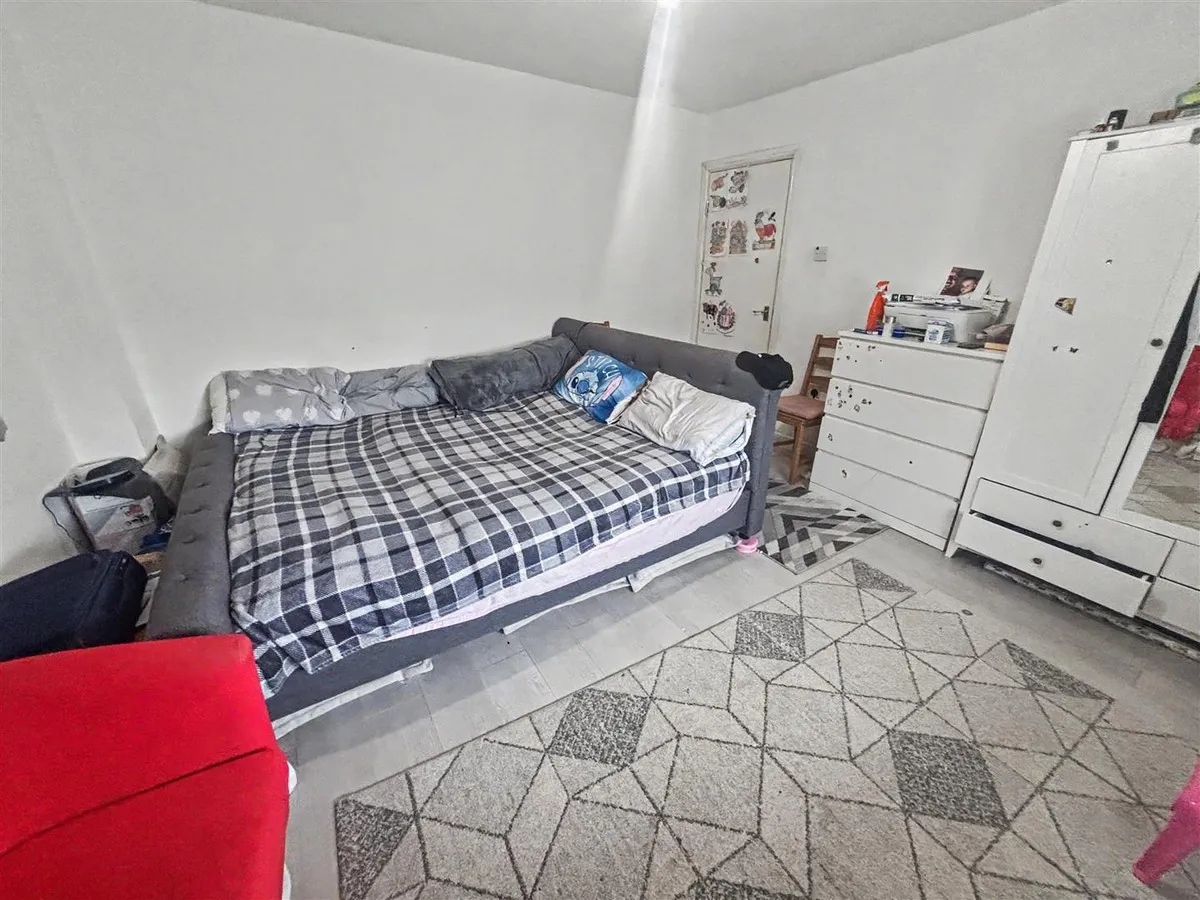 High Street, Abertillery, NP13, photo 6