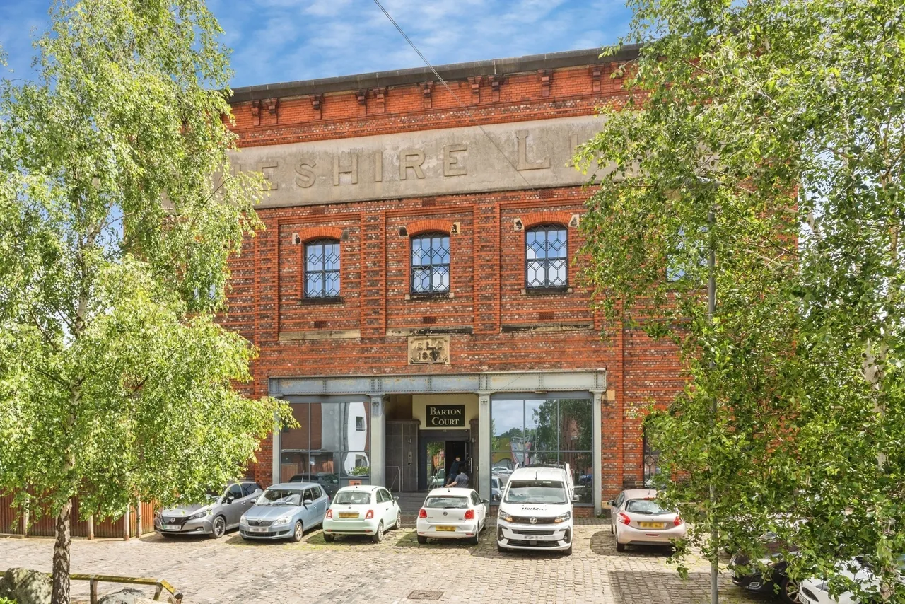 Central Way, Warrington, WA2, photo 17