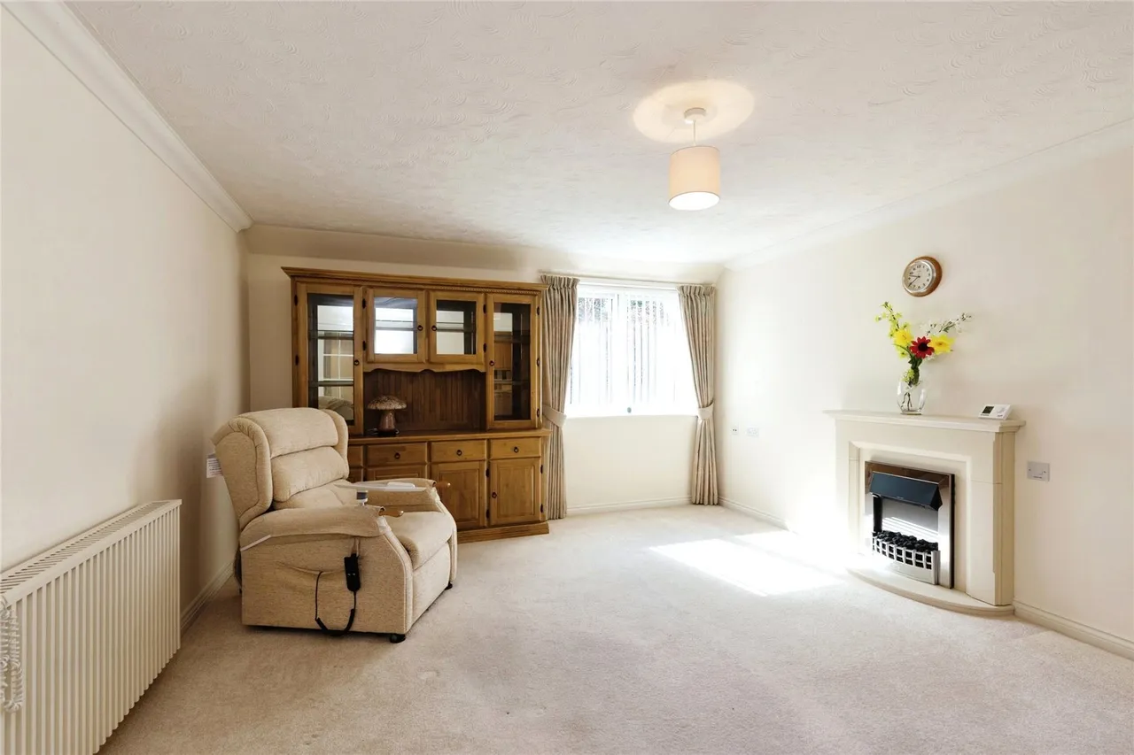 Hamlet Lodge, Heathville Road, Gloucester, Gloucestershire, GL1, photo 3