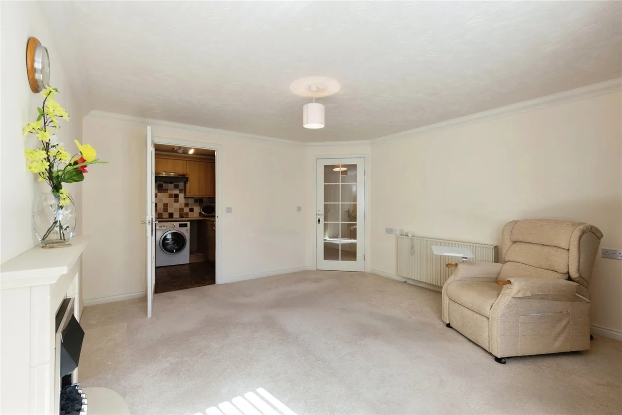 Hamlet Lodge, Heathville Road, Gloucester, Gloucestershire, GL1, photo 6