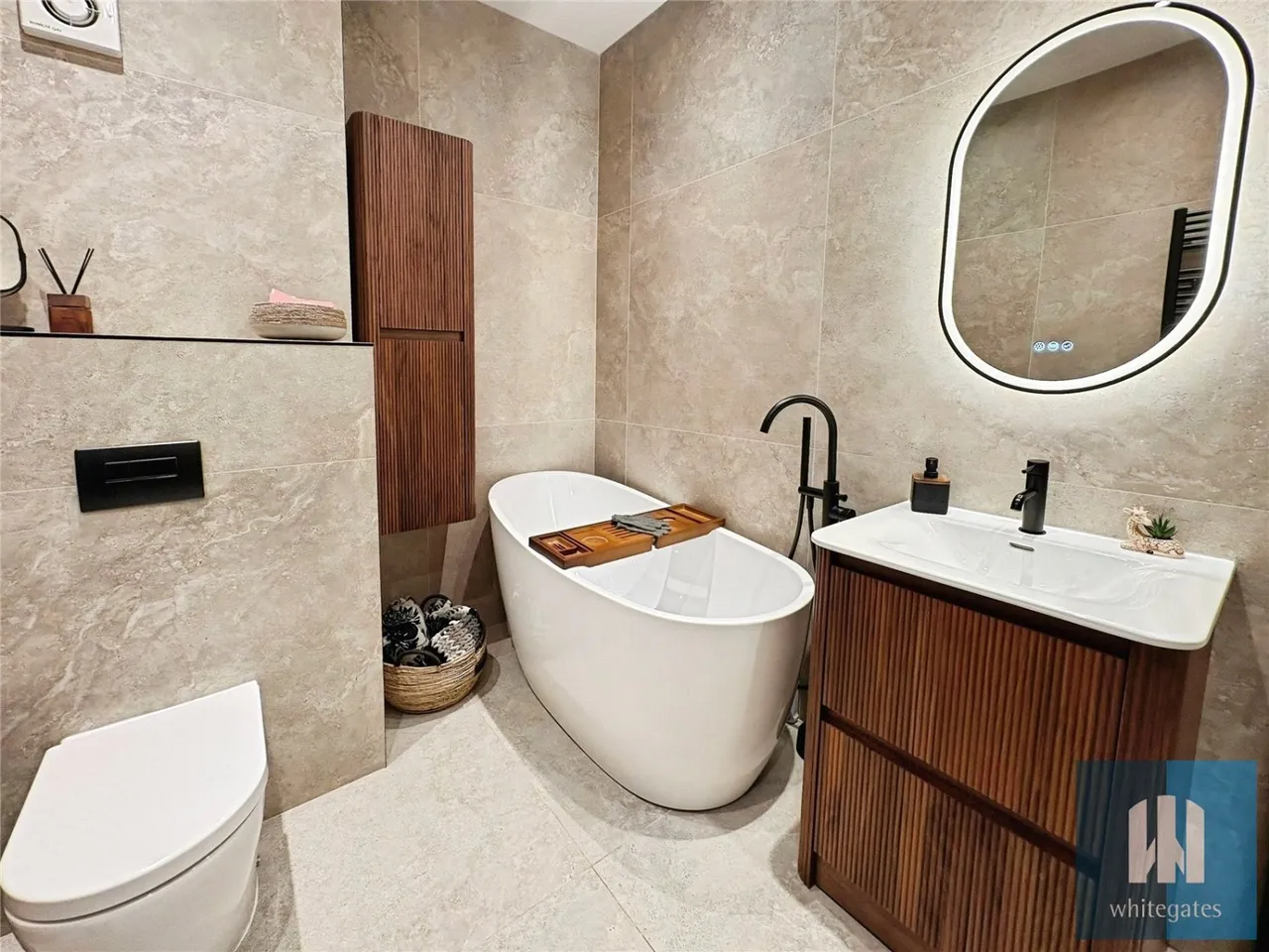 Kitson Hill Road, Mirfield, WF14, photo 3