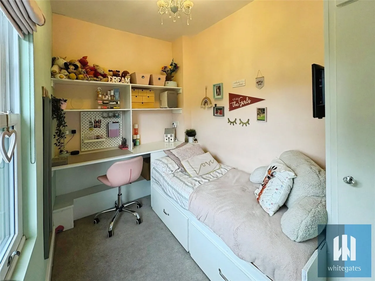 Kitson Hill Road, Mirfield, WF14, photo 8