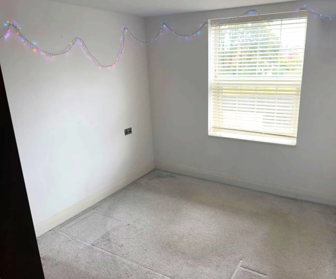 Drake Avenue, Staines, TW18, photo 11