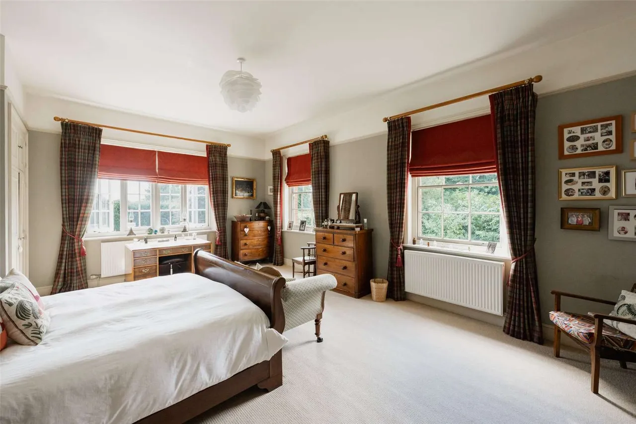High Bungay Road, Loddon, Norwich, Norfolk, NR14 6JT, photo 9