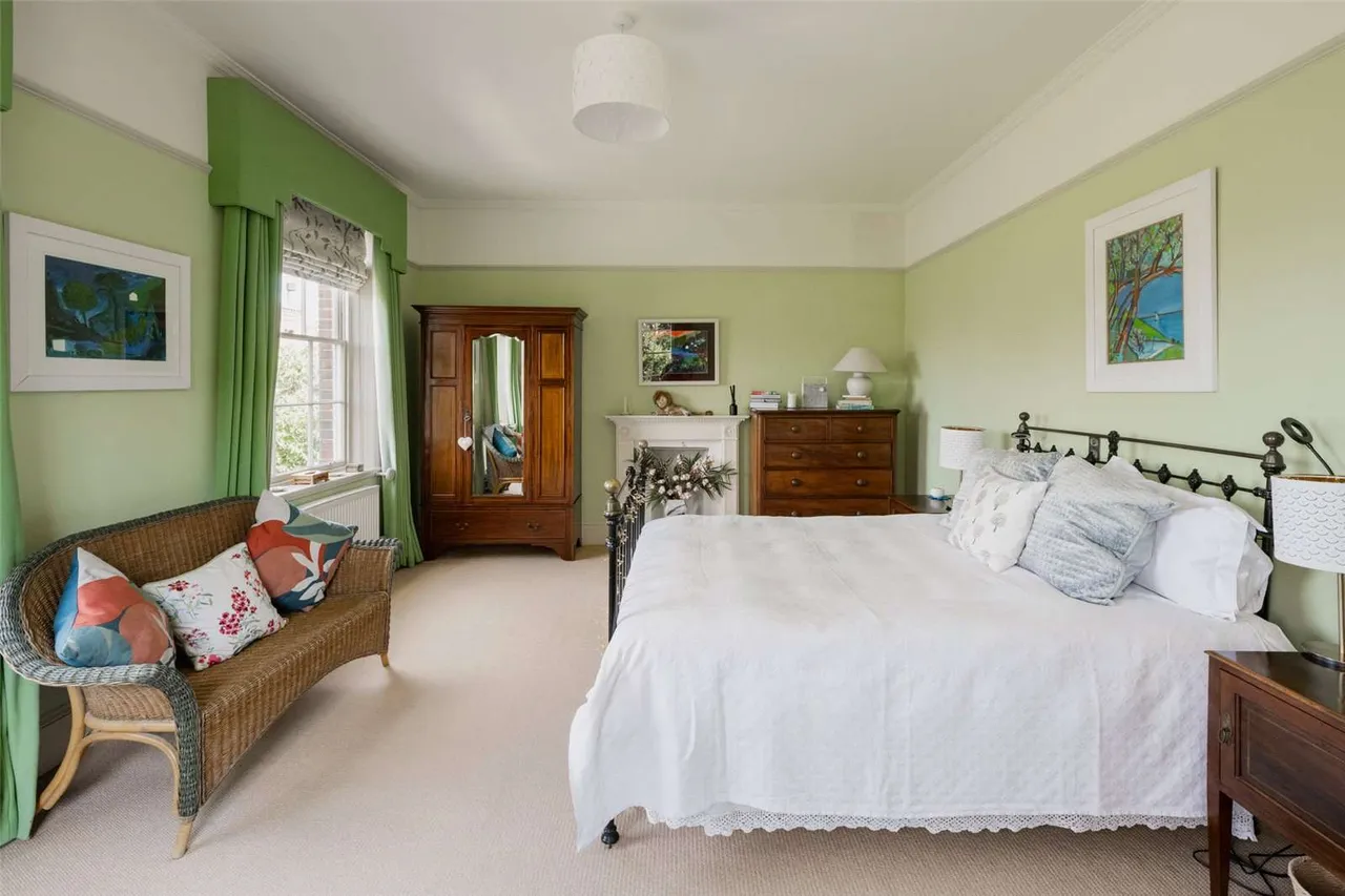 High Bungay Road, Loddon, Norwich, Norfolk, NR14 6JT, photo 11