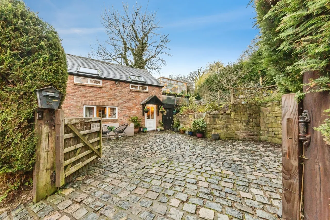 Bosley, Macclesfield, Cheshire, SK11, photo 9