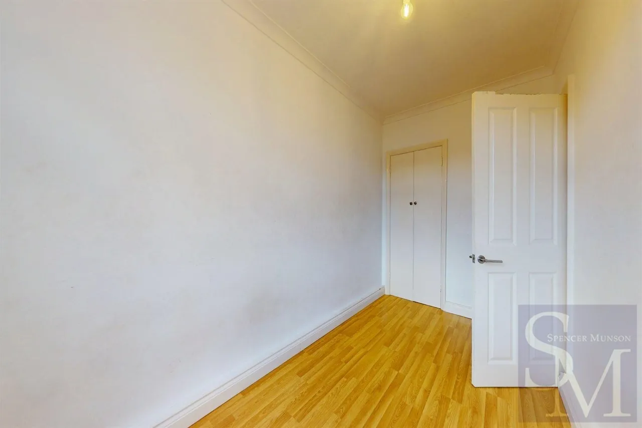 Priory Road, Loughton, IG10, photo 15