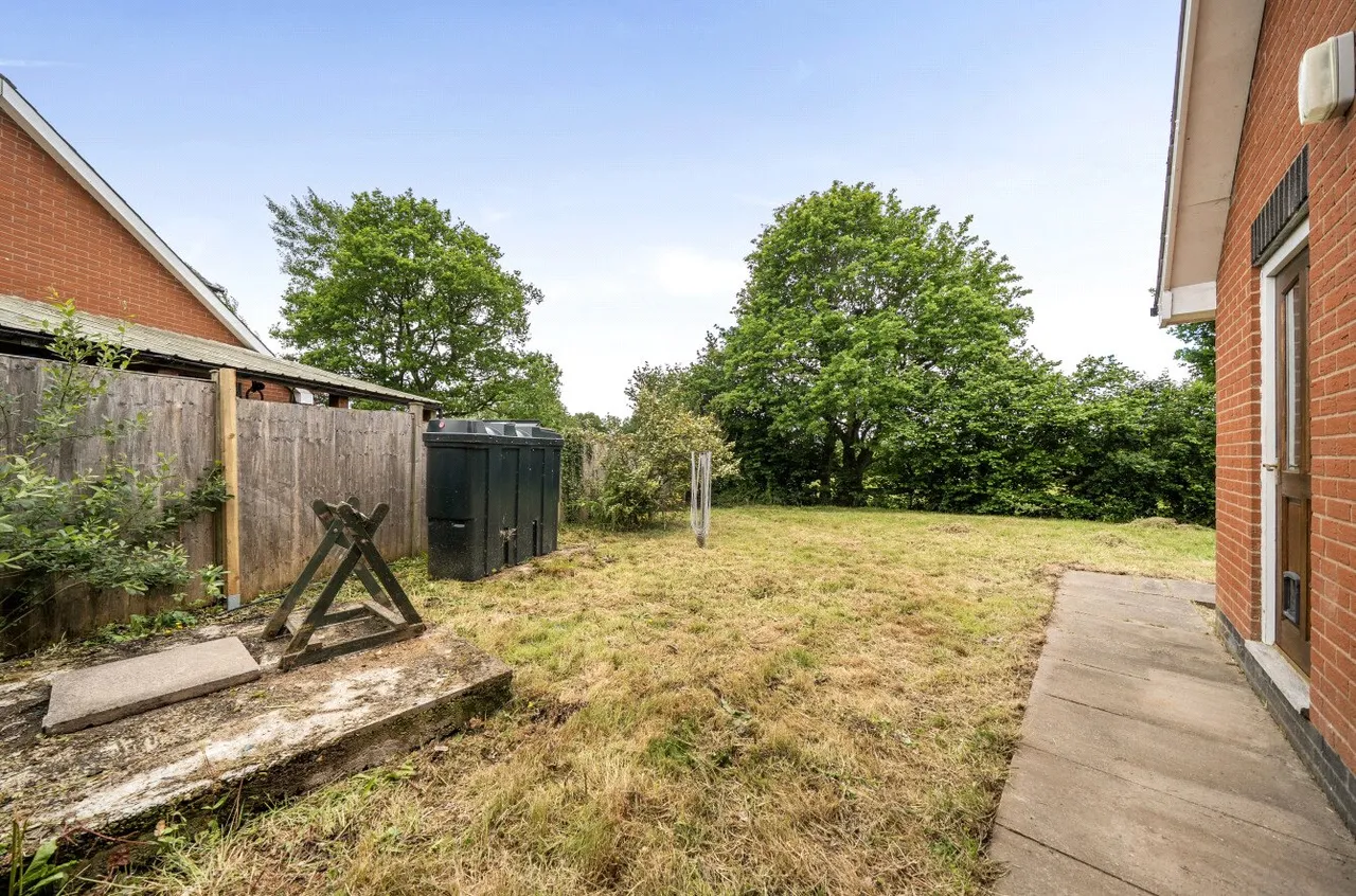 Badgers Green, Crossgates, Llandrindod Wells, Powys, LD1 6RJ, photo 19