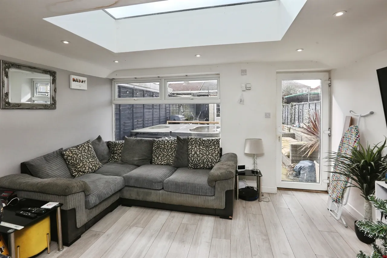 Grange Crescent, Gosport, PO12, photo 3