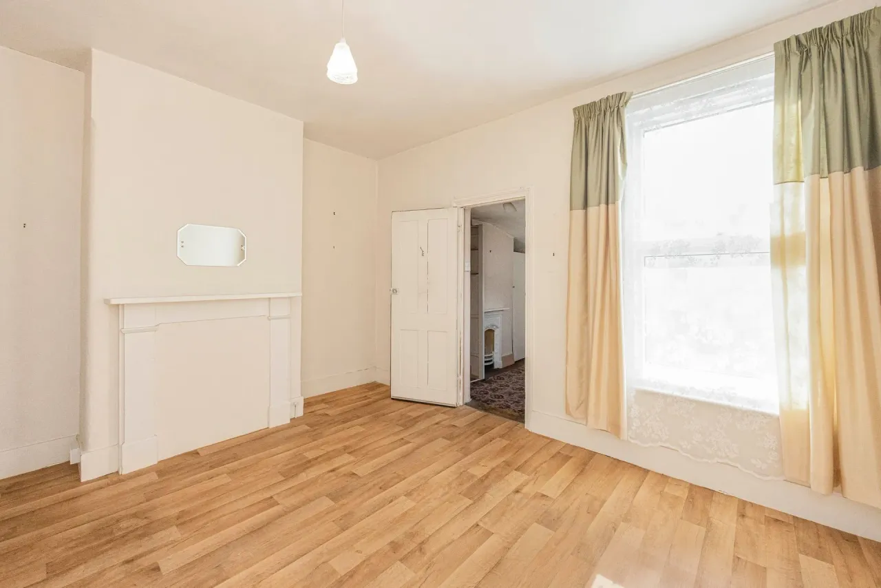 Odessa Road, Forest Gate, photo 8
