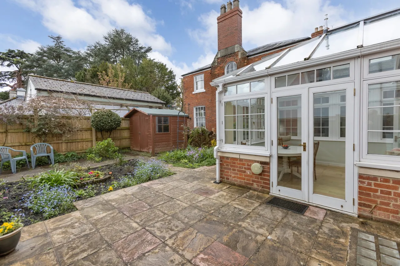 Hillworth Road, Devizes, SN10, photo 43