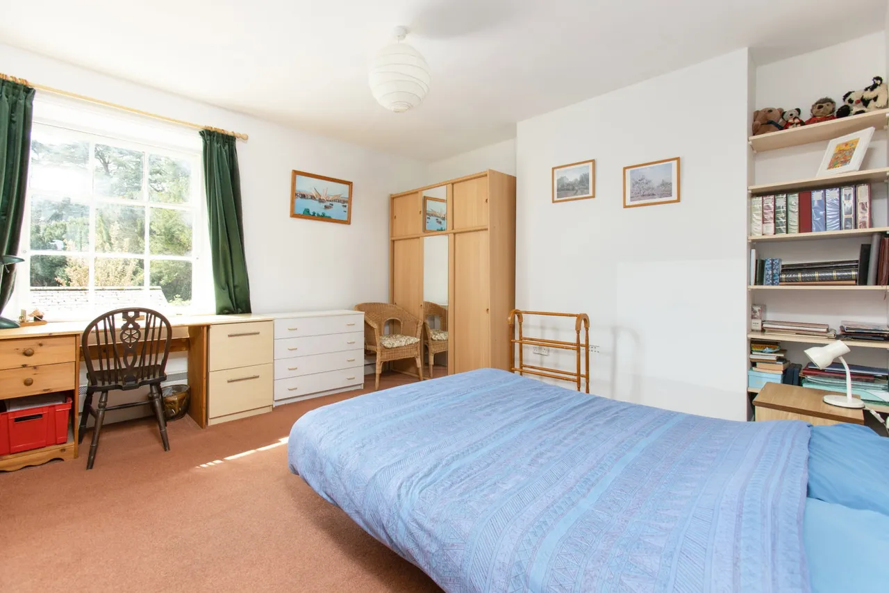 Hillworth Road, Devizes, SN10, photo 14