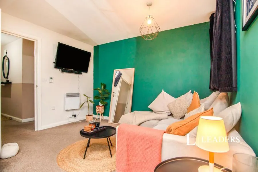 Magdala Court, The Butts, WR1, photo 10