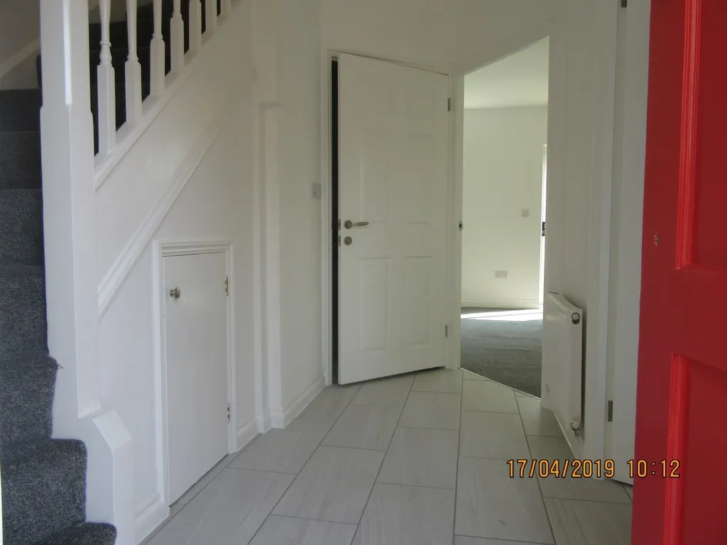 Cherwell Grove, South Ockendon., photo 2