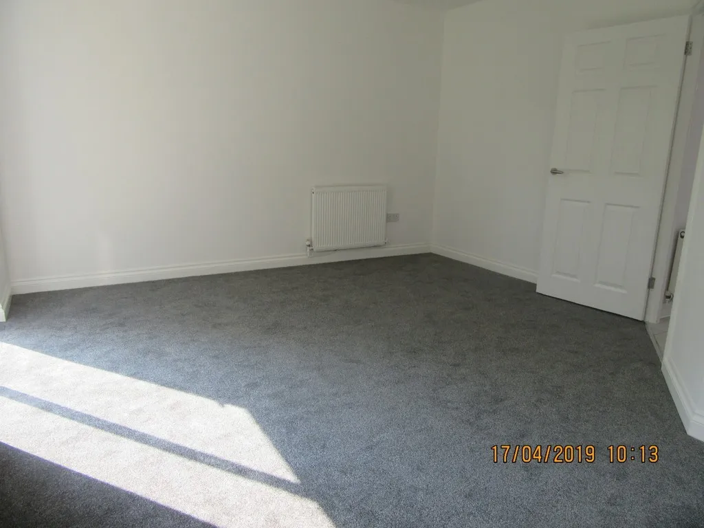Cherwell Grove, South Ockendon., photo 5