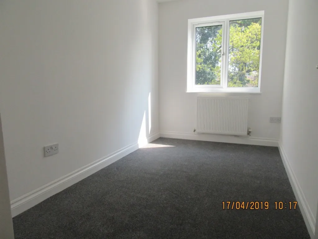 Cherwell Grove, South Ockendon., photo 12
