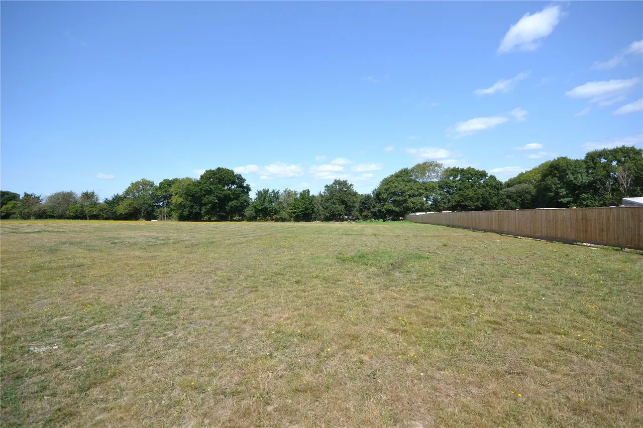 Silver Street, Sway, Lymington, Hampshire, SO41 6DG, photo 6