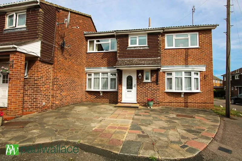 4 bed house for sale, Farm Close, Cheshunt, EN8