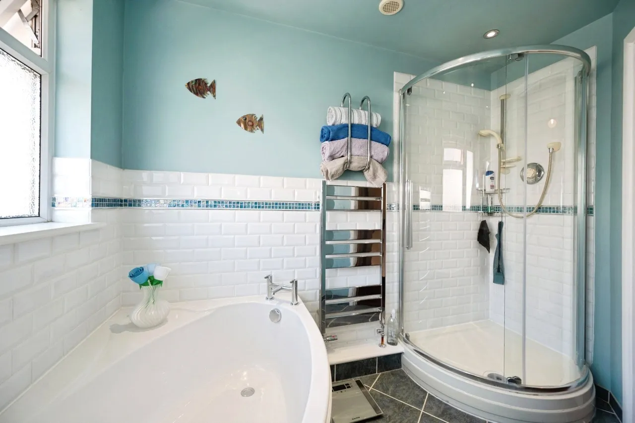 Seaway Crescent, Southsea, PO4, photo 14