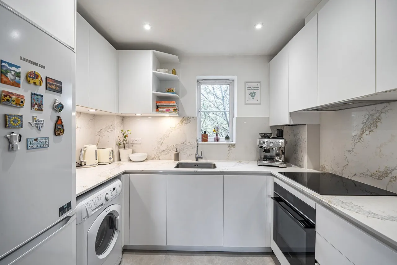 Kelly Avenue, SE15, photo 13