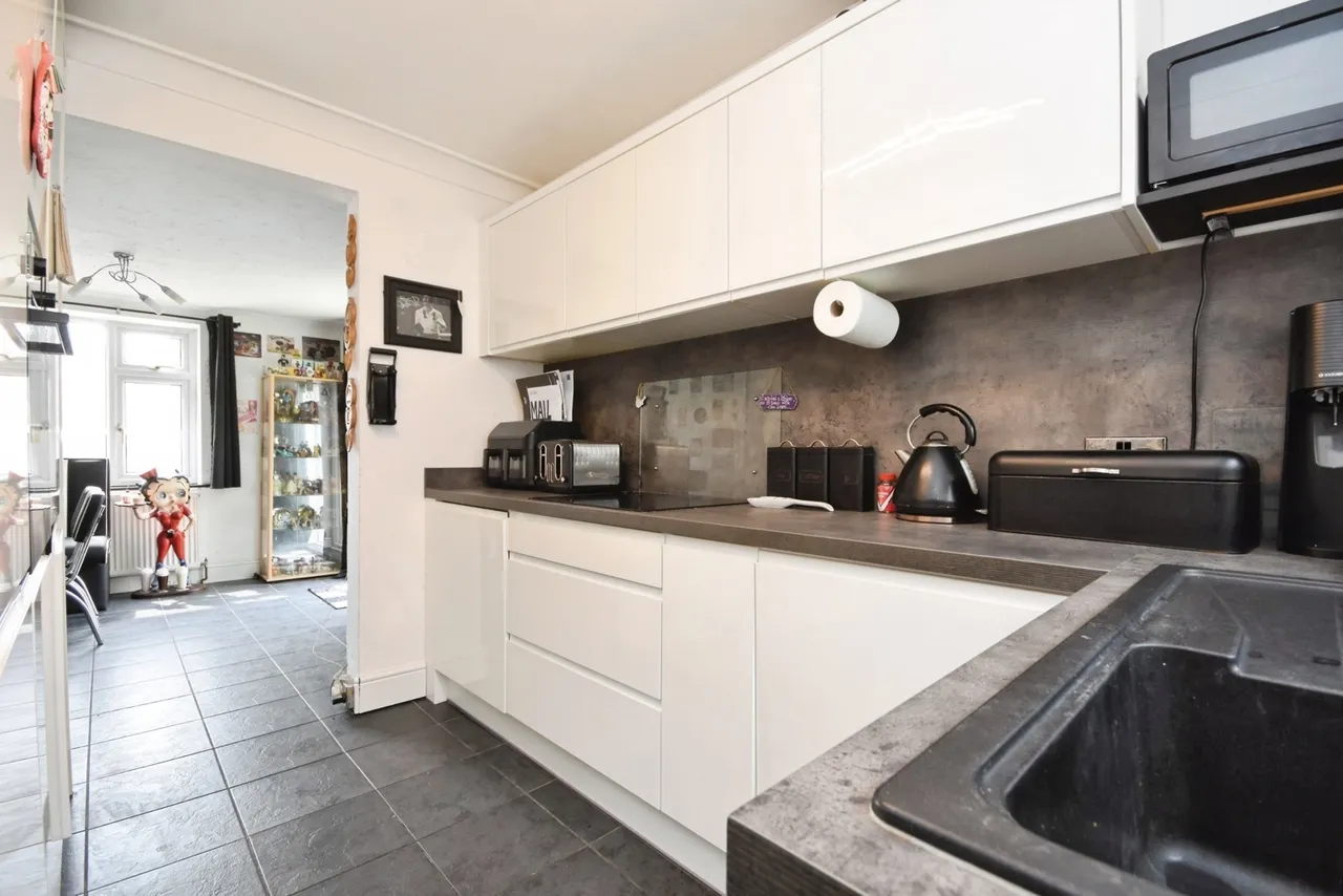Browning Avenue, SOUTHEND-ON-SEA, Essex, SS2, photo 10