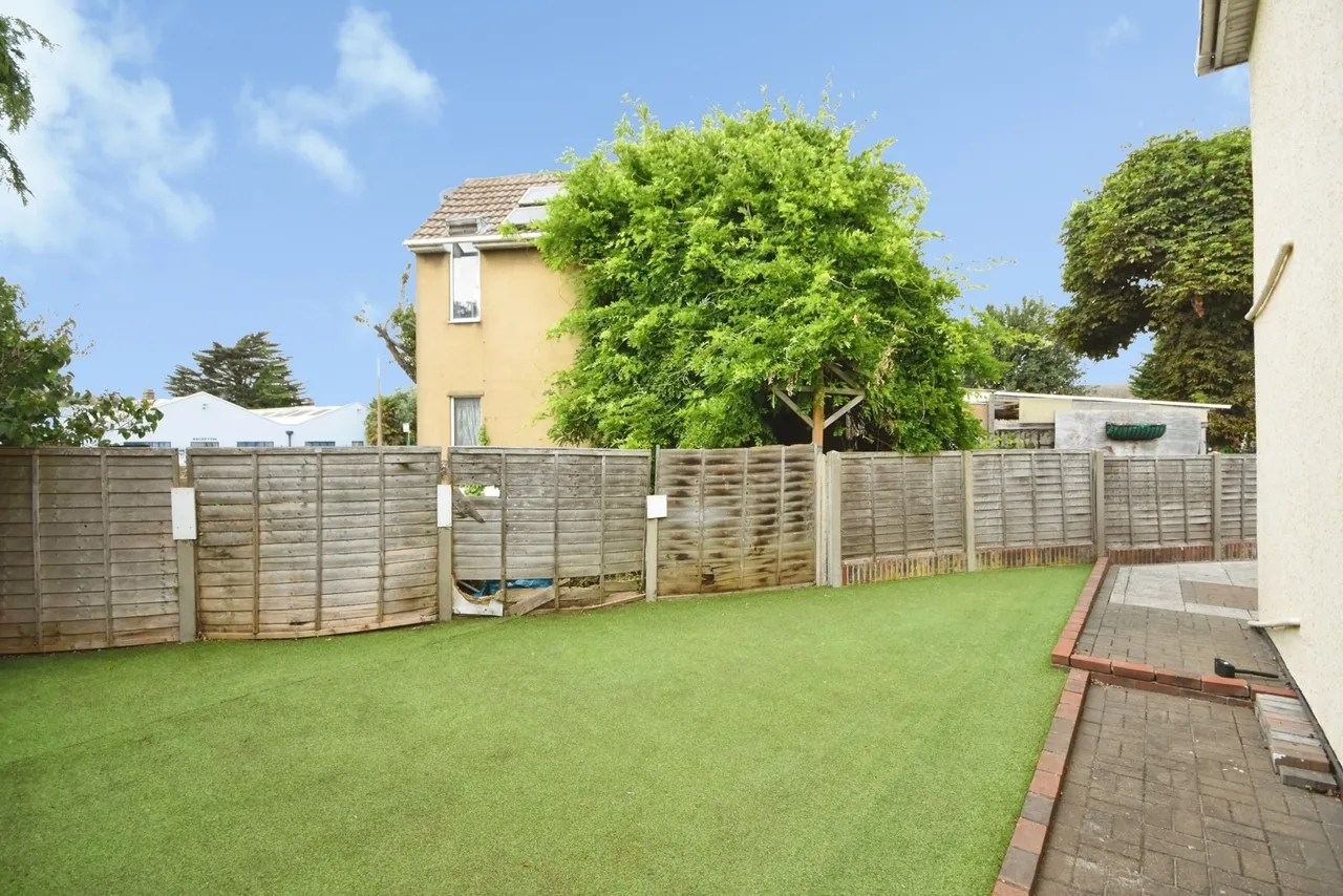 Browning Avenue, SOUTHEND-ON-SEA, Essex, SS2, photo 6