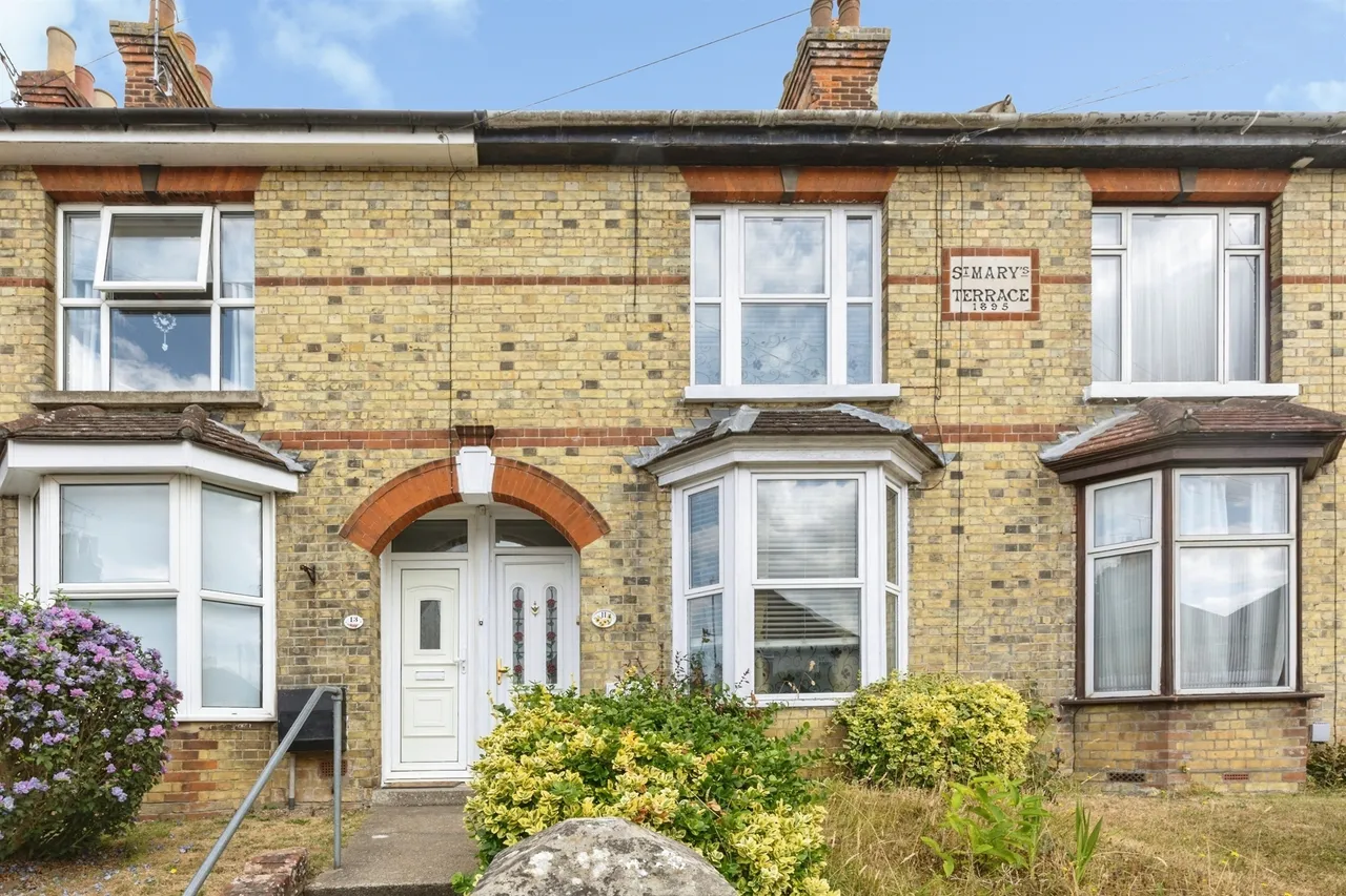 3 bed house for sale — Church Road, Willesborough, Ashford