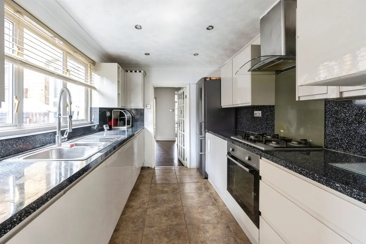 Church Road, Willesborough, Ashford, photo 11