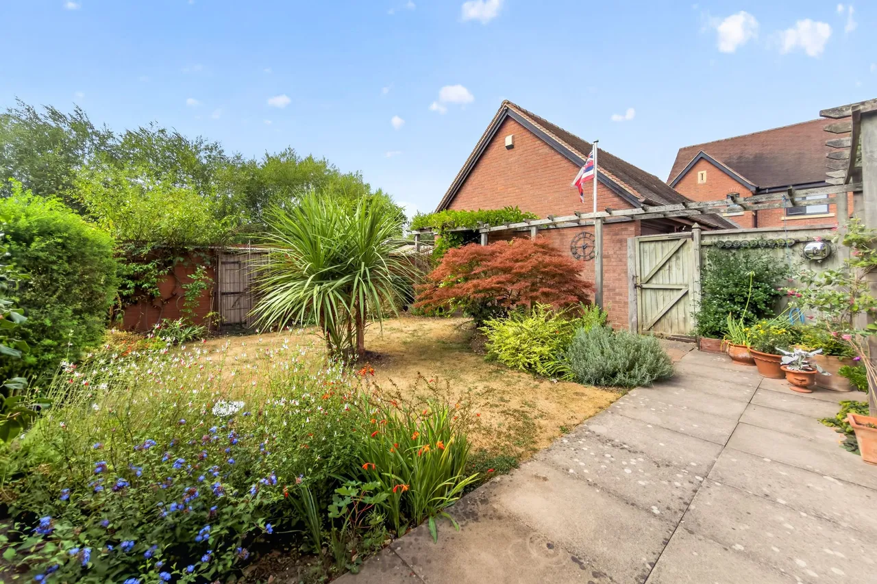 Millers Bank, Broom, B50, photo 28